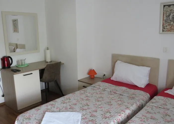 Apartamento Holidays 1 *