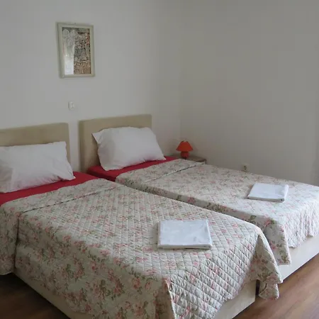 Holidays 1 Apartment
